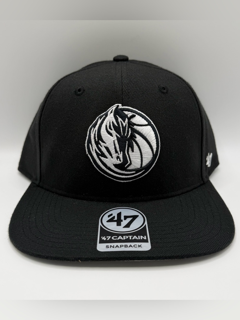 Dallas Mavericks '47 Brand No Shot Black Captain Snapback Adjustable Hat